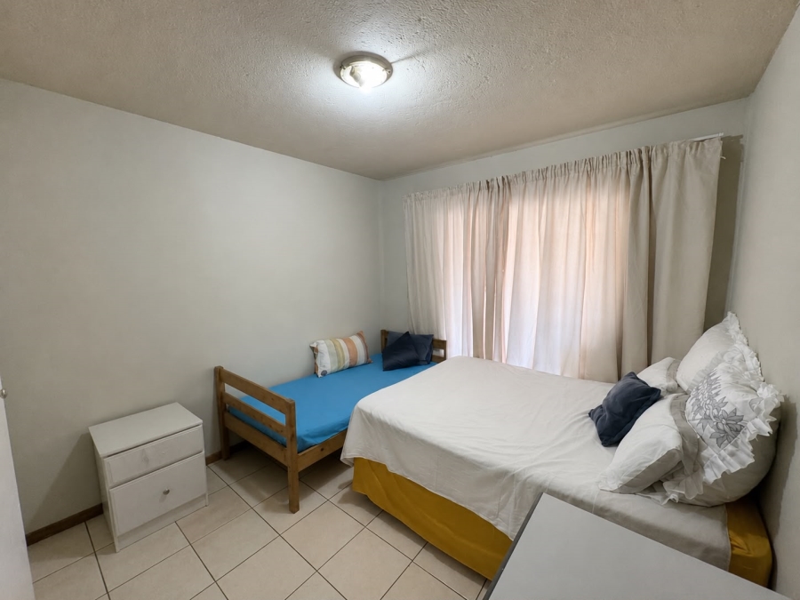 2 Bedroom Property for Sale in Rustenburg Central North West